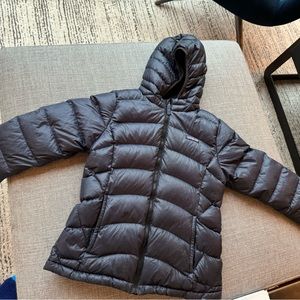 Patagonia girls’ purple/blue-ish winter coat, size Large/12